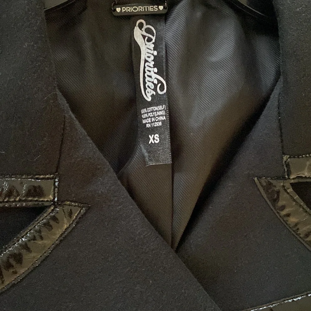 Priorities Jacket - Picture 8 of 8